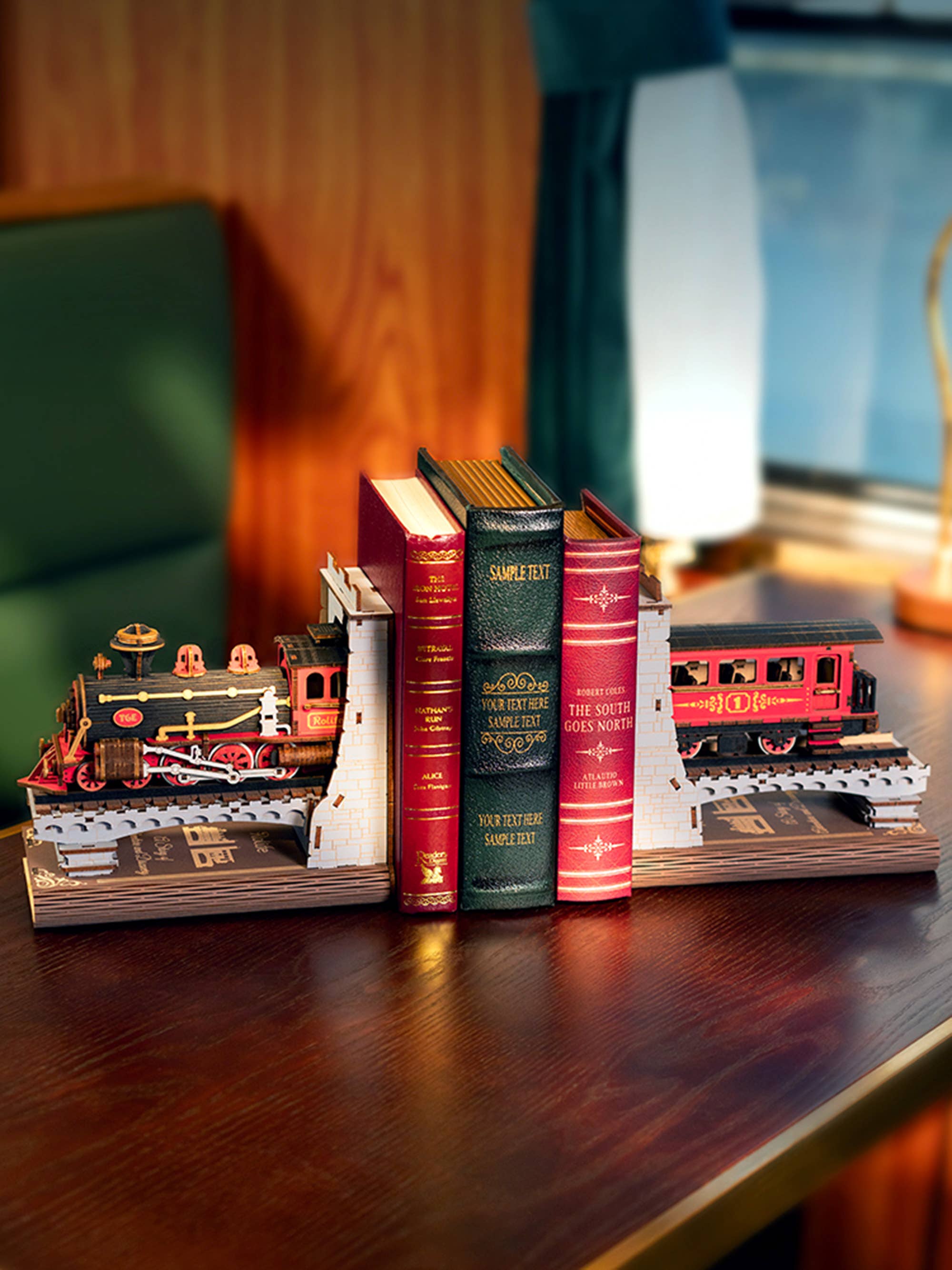 DIY Book Nook Kit: Century Train - Hands Craft