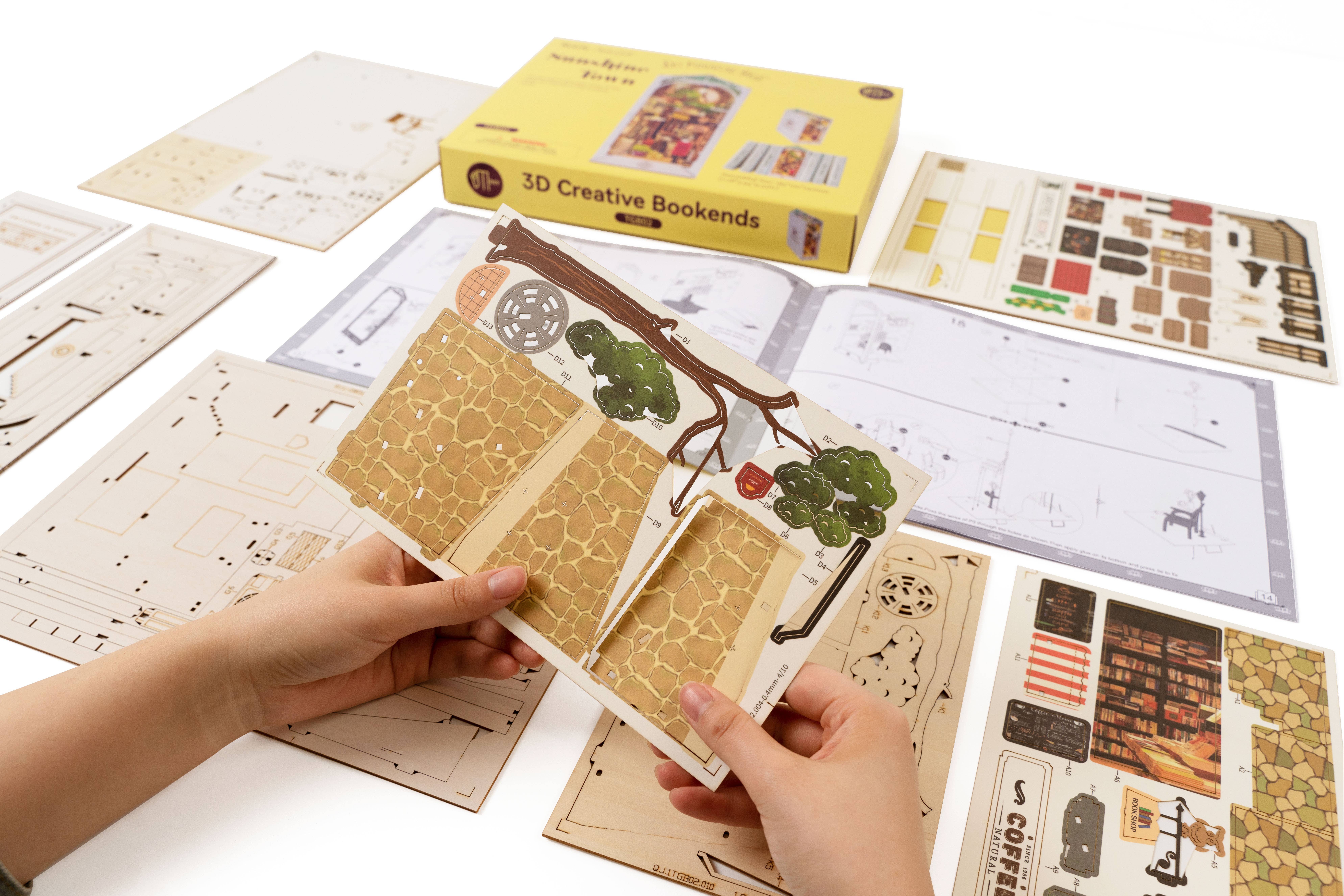 DIY Book Nook Kit: Sunshine Town - Hands Craft