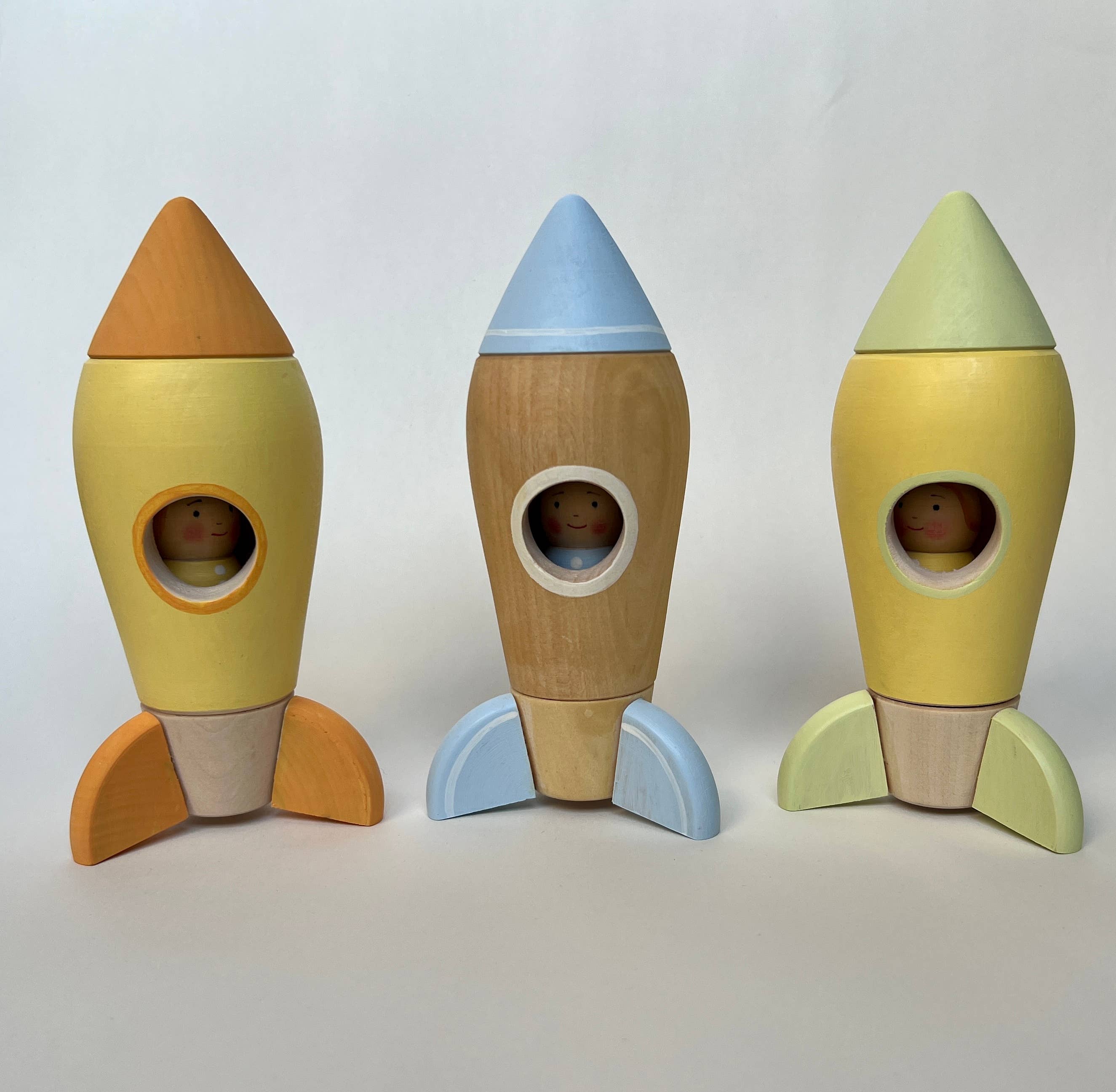 Stacking and Counting Rocket - Mentari Toys