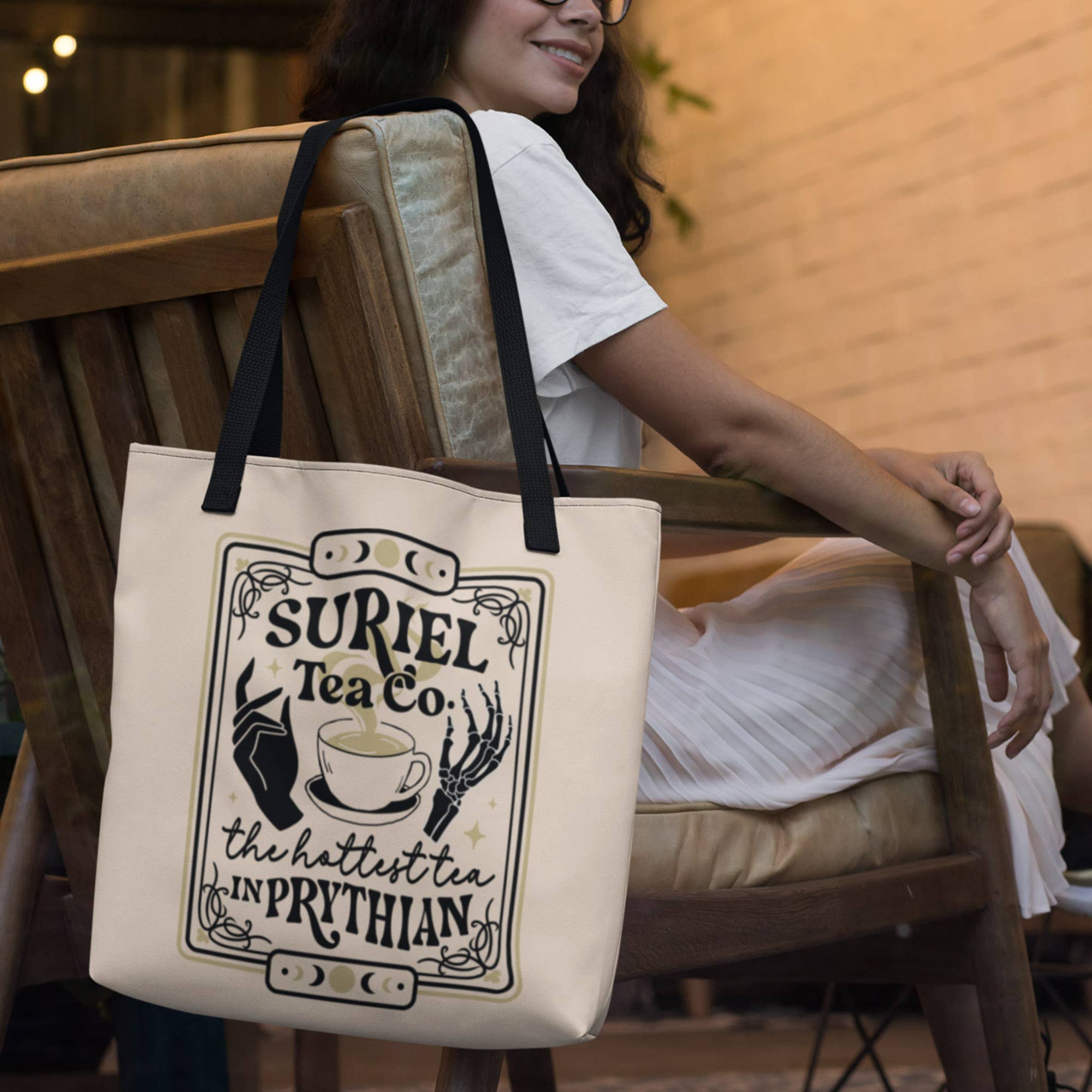 Suriel Tea Co Contrast Color Handle Tote Bag - Lucky Luna Apparel